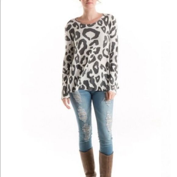 Soft  long sleeve top - Picture 2 of 4